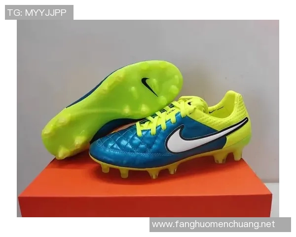 球星们偏爱哪些足球鞋揭示明星球员的鞋履选择与品牌背后秘密 球星们偏爱哪些足球鞋揭示明星球员的鞋履选择与品牌背后秘密